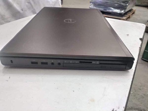 Laptop Dell Precision M6800 - Image 7